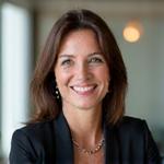 Retrato de Sofía Rodríguez, CEO de Inversiones Prósperas S.A., sonriendo profesionalmente.